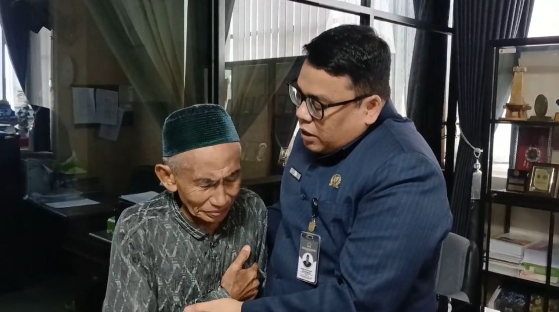 Usai Divonis Penjara, Tangis Kakek Kahpi Tersampaikan ke Komisi IV DPRD Kalsel