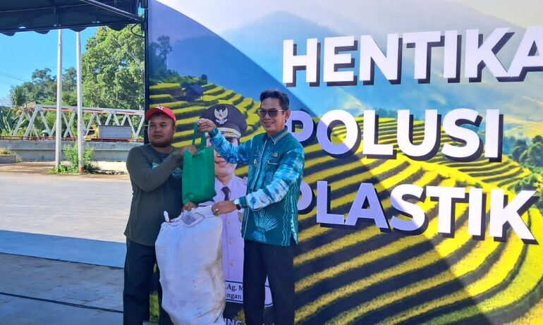 Hari Lingkungan Hidup, Wabup Balangan Harap Pengurangan Sampah Plastik