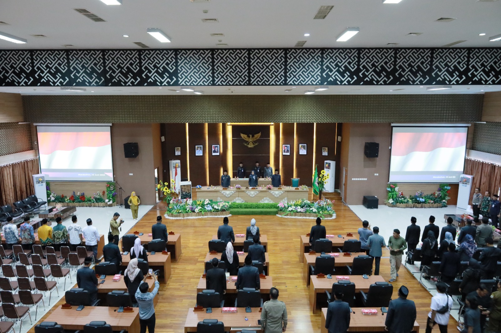 DPRD Batola Rapat Paripurna Persetujuan Revisi Raperda Pajak dan Retribusi Daerah dan Pertanggungjawaban APBD 2024