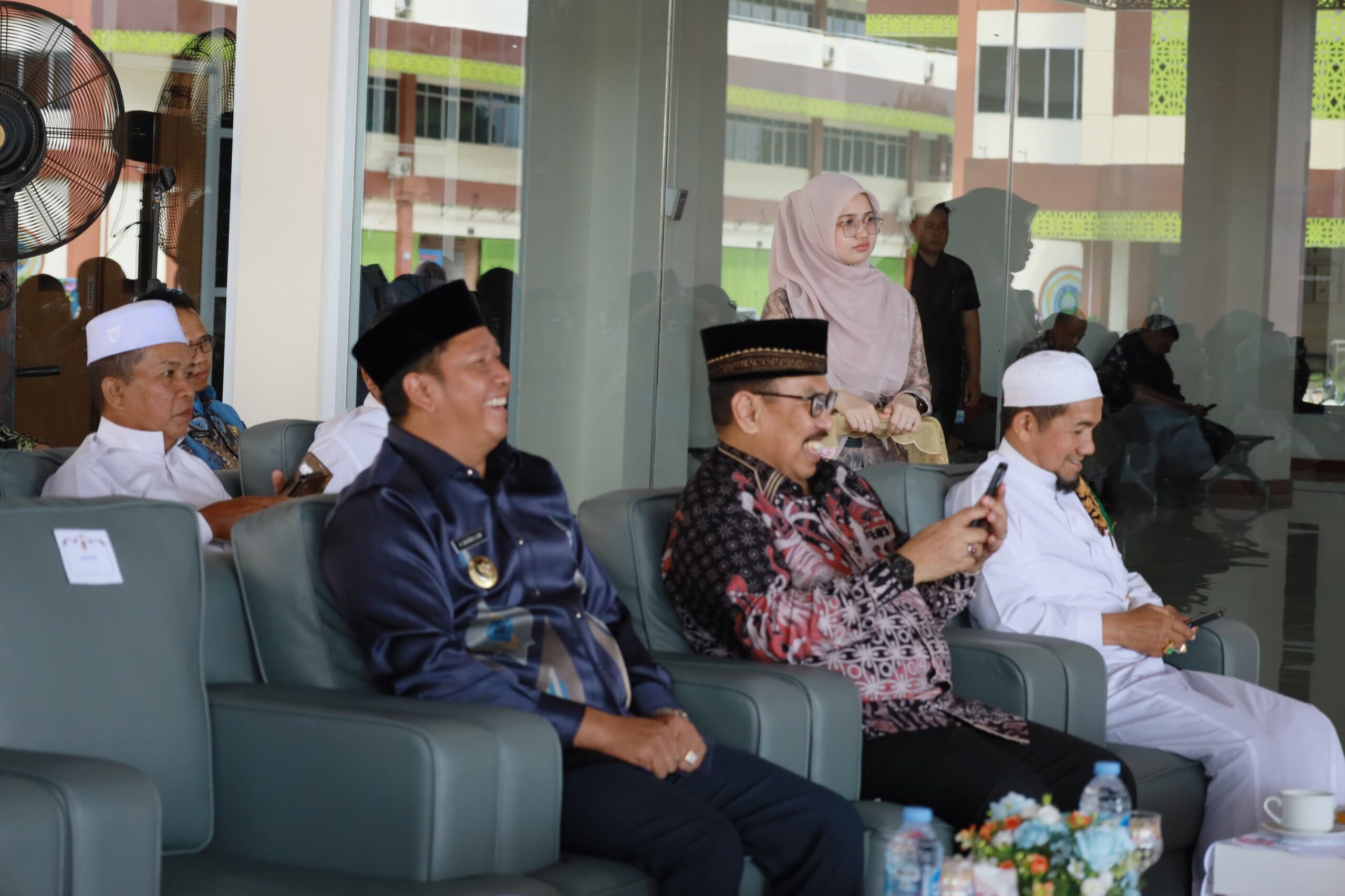 Dukung Penuh Peningkatan Kualitas Pendidikan Tinggi, Bupati H. Bahrul Ilmi Hadiri Peresmian Gedung Rektorat UNISKA