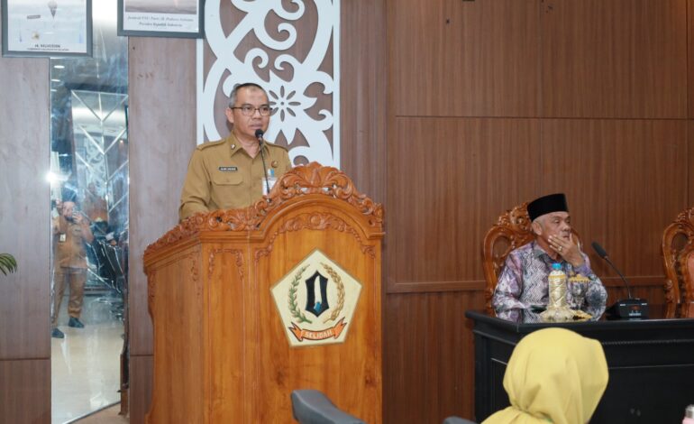 Sekda Batola Hadiri Visitasi Pengampuan Pelayanan Kesehatan Ibu dan Anak di RSUD H. Abdul Aziz Marabahan