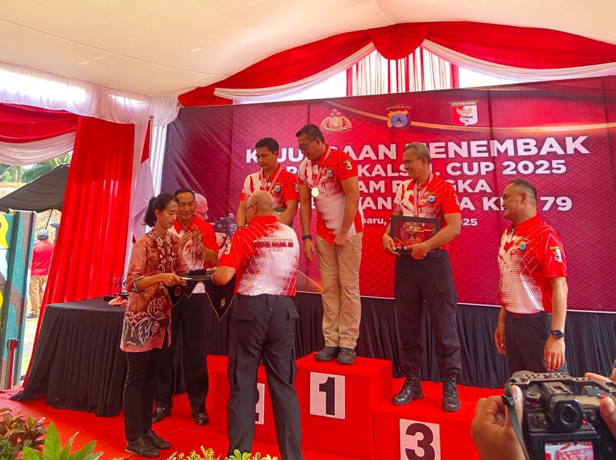 Kapolres Kotabaru Raih Juara 1 Kelas Eksekutif Kedua Kejuaraan Menembak