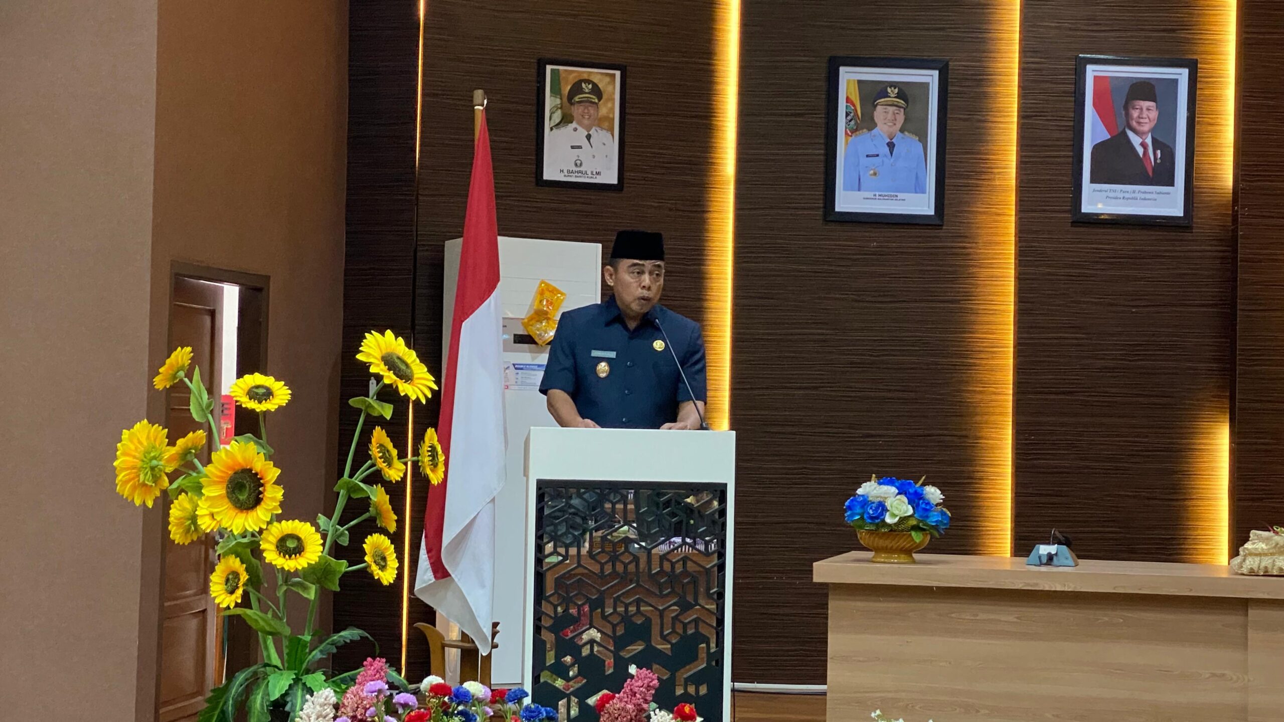 Wabup Batola Sampaikan Pendapat Akhir Tiga Raperda Dalam Rapat Paripurna DPRD ke-19