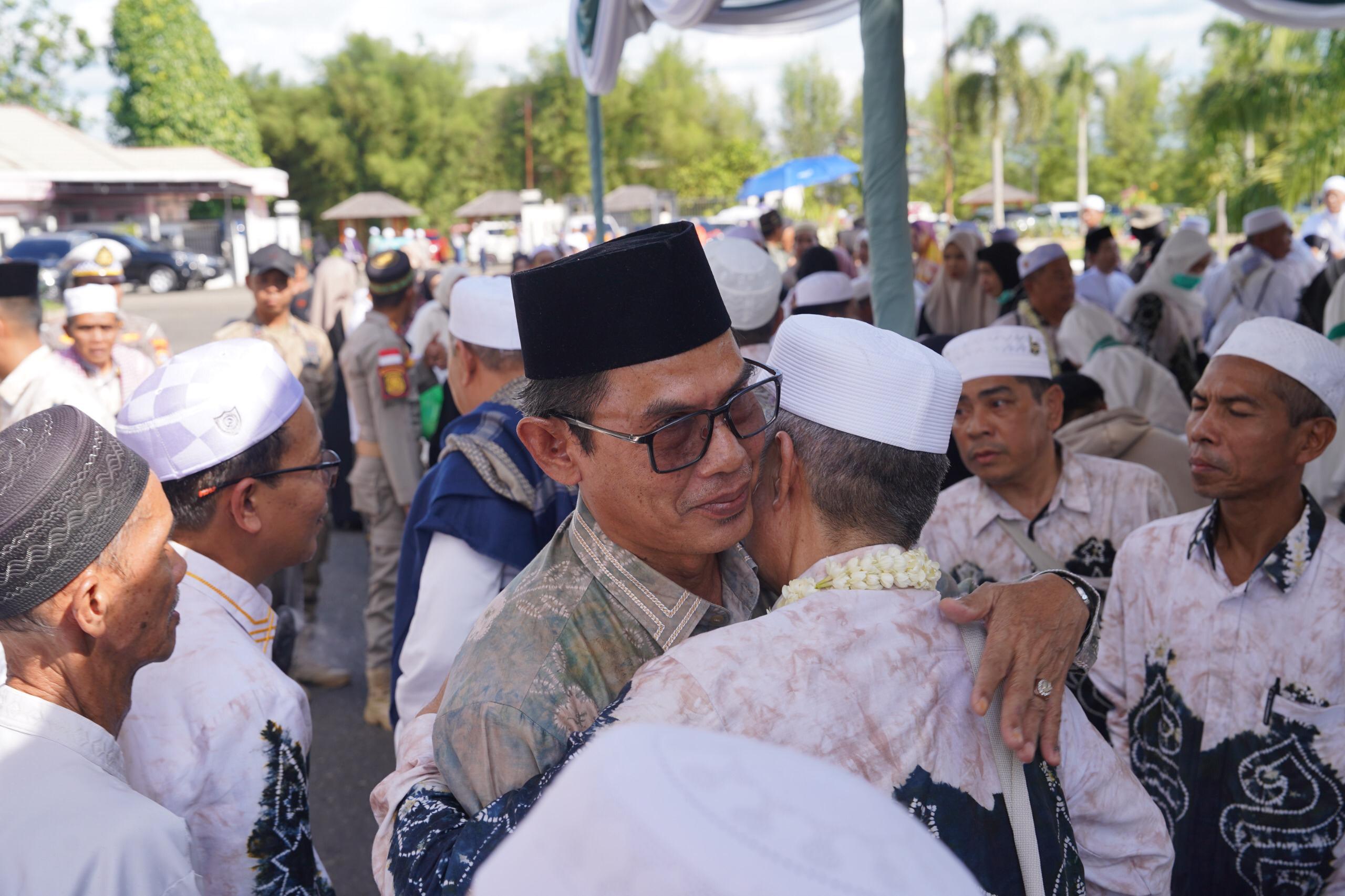 Pemkab Balangan Sambut Kepulangan Jemaah Haji Kloter Tujuh