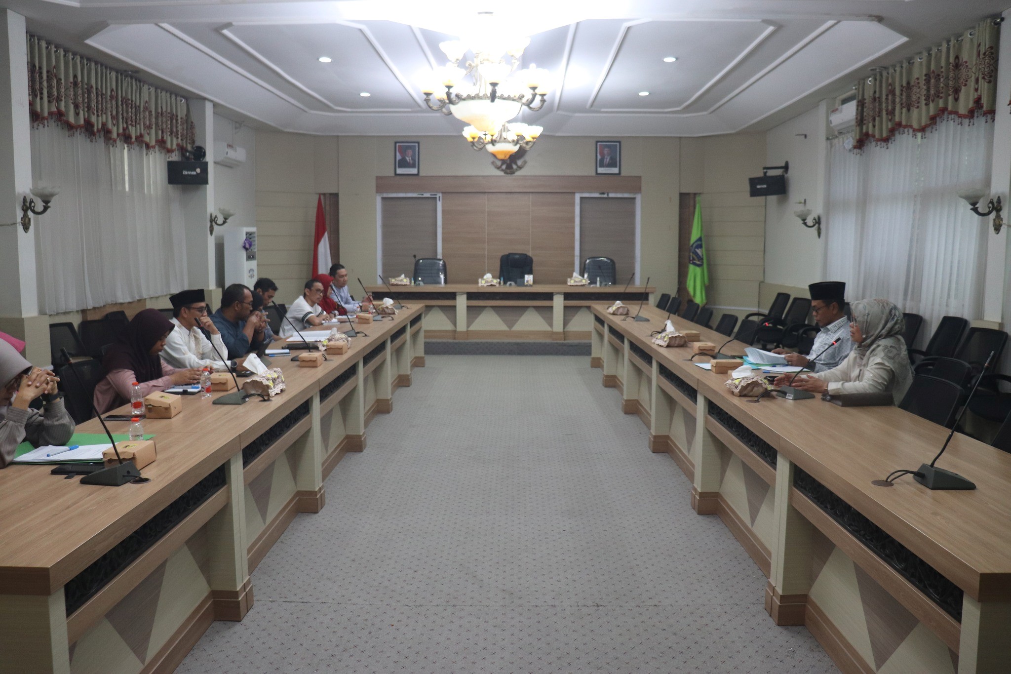 Pemkab HSS Bahas Strategi Penguatan Program Pendidikan Dokter Spesialis