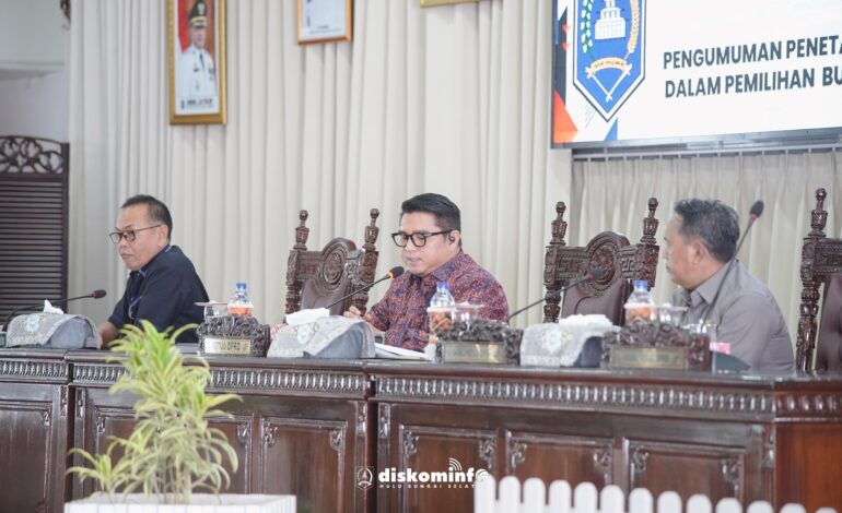 Sekda HSS Hadiri Rapat Paripurna Penetapan Bupati dan Wakil Bupati Terpilih 2025–2030
