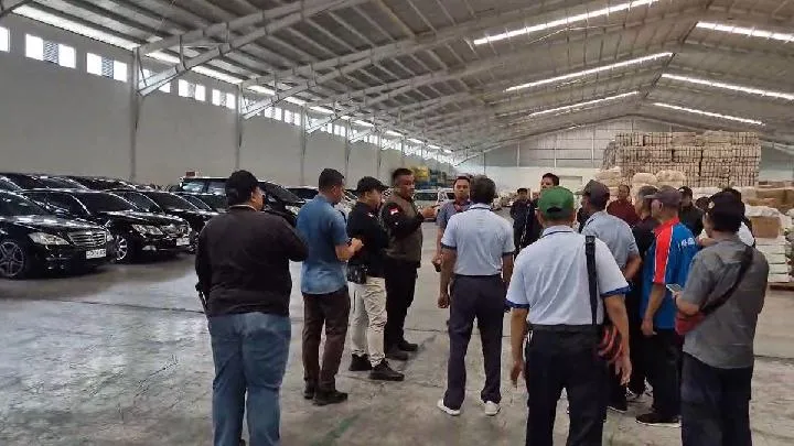 72 Mobil PT Sritex Disita Kejaksaan Agung