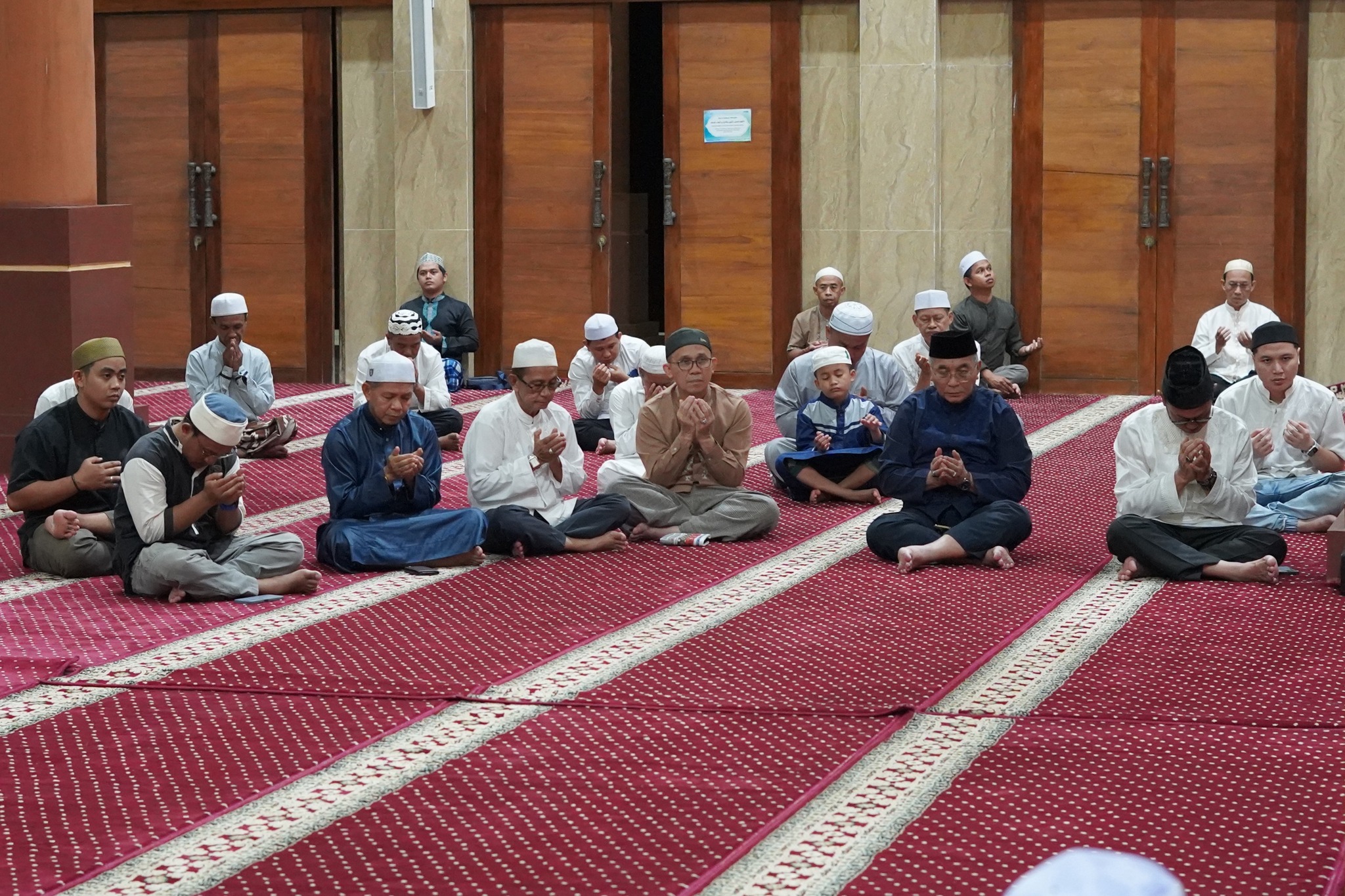 Pengajian Rutin Malam Senin Pererat Silaturahmi Pemerintah dan Masyarakat Kabupaten HSS
