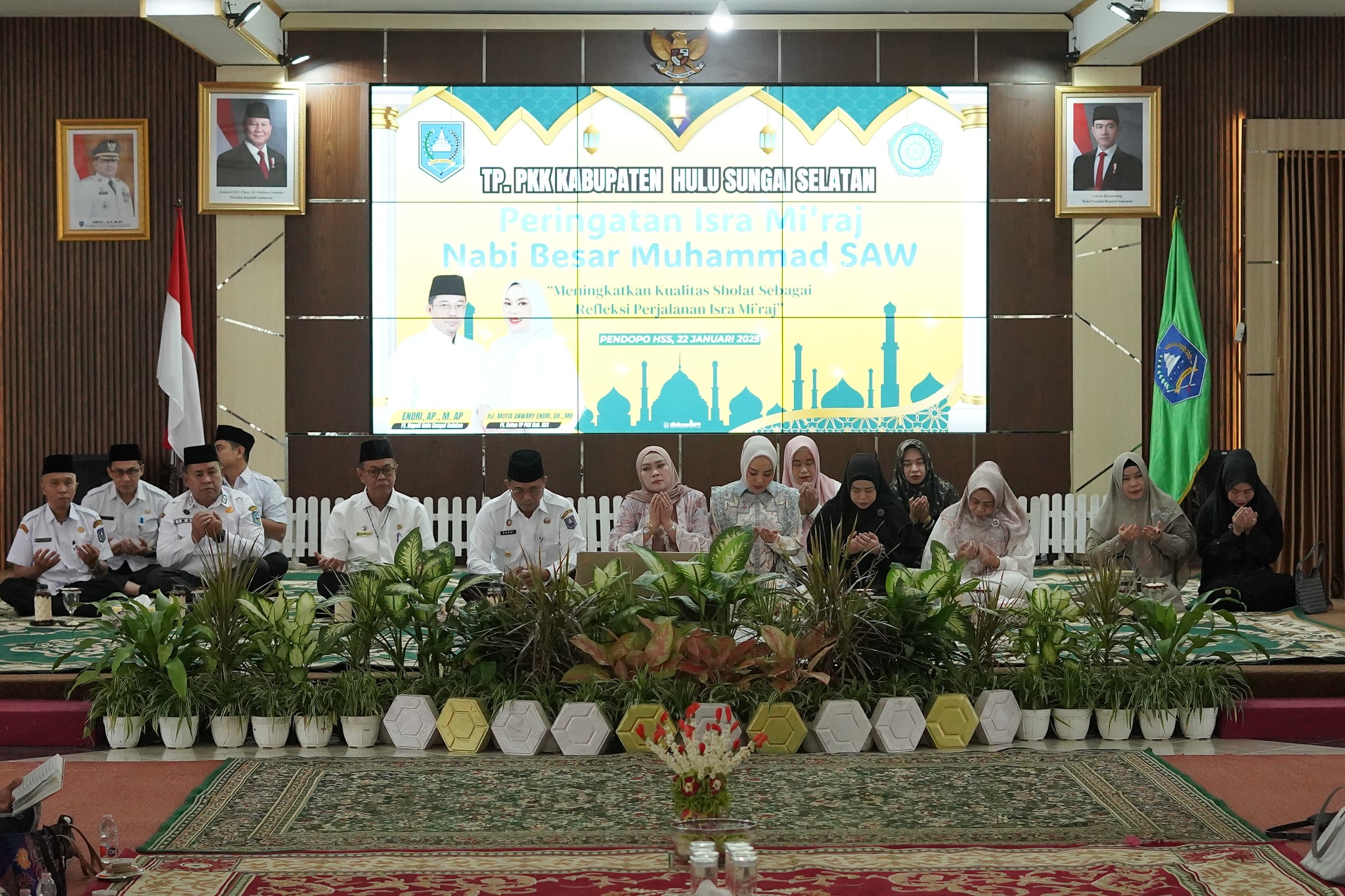WUJUD KECINTAAN KEPADA RASULULLAH, TP PKK KAB HSS GELAR PERINGATAN ISRA MI’RAJ NABI MUHAMMAD SAW
