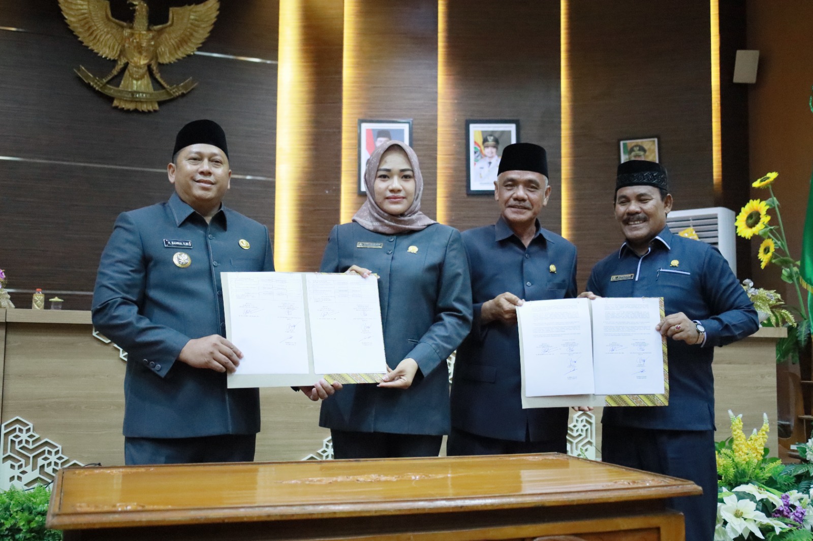Rapat Paripurna ke-23, DPRD dan Pemkab Batola Tandatangani Persetujuan Perubahan APBD 2025