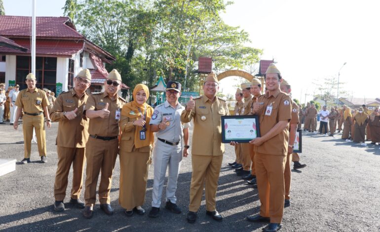 Bupati Bahrul Ilmi Bangga Batola Raih Peringkat 1 Kepatuhan Bayar Pajak