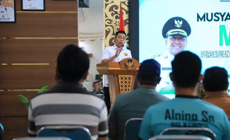 Wakil Bupati Herman Susilo Buka Muskab PBSI Barito Kuala 2025
