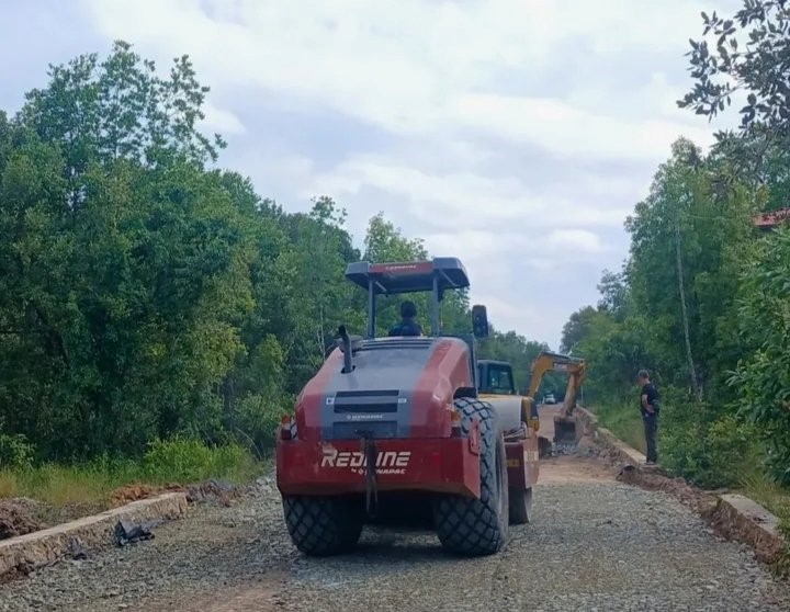 Pemkab Kotabaru Bangun Jalan Penghubung Strategis, Target Rampung Oktober 2025