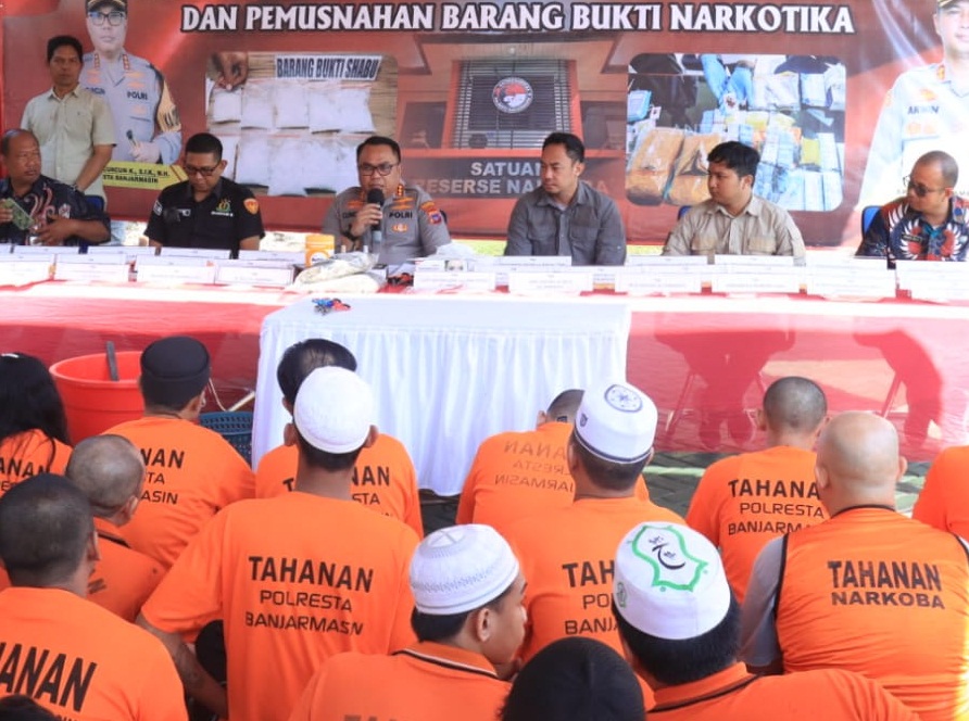 Polresta Banjarmasin Musnahkan Dua Kilo Lebih Sabu, Ratusan Ekstasi dan Ganja