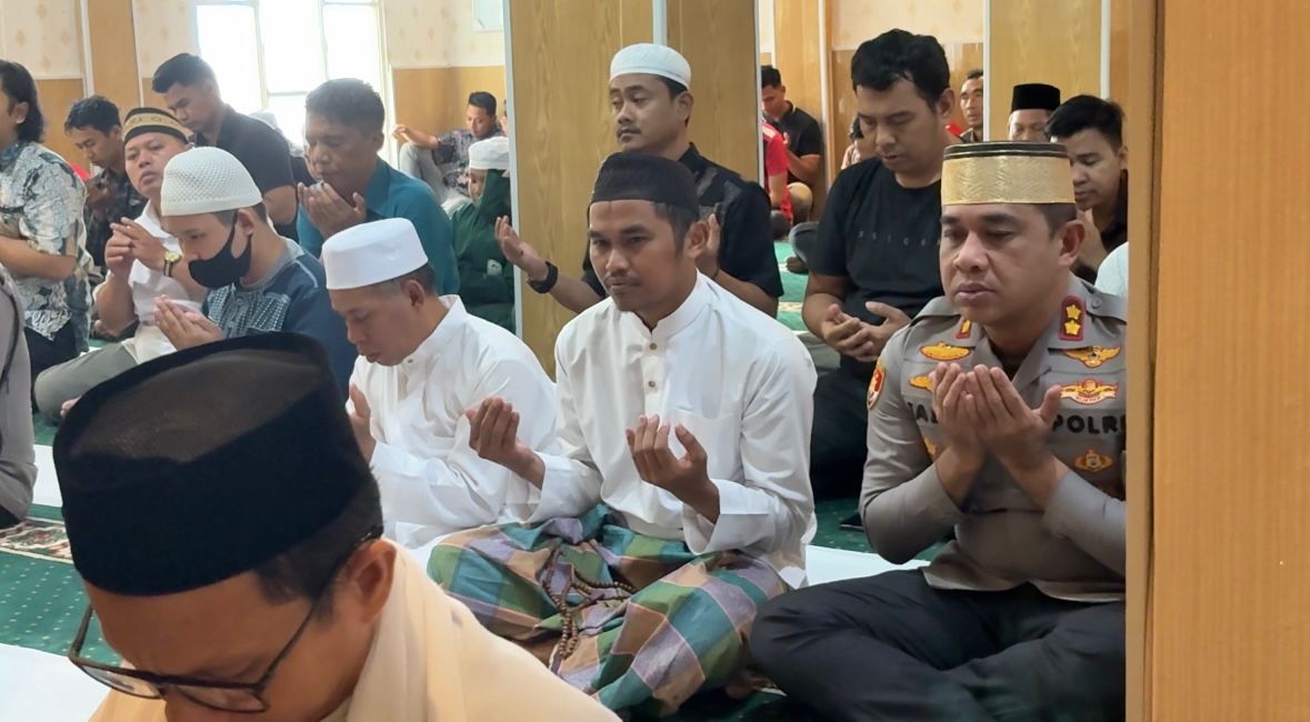 Sholat Ghaib dan Doa Bersama, Polres Banjar Mendoakan Keselamatan Bangsa