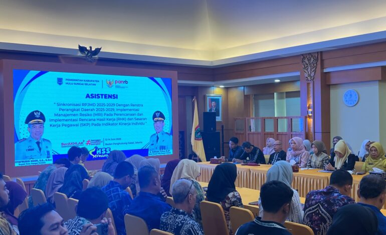 PEMERINTAH KABUPATEN HSS GELAR PERTEMUAN SINKRONISASI PERENCANAAN DAN PENGUATAN SISTEM KINERJA DAERAH