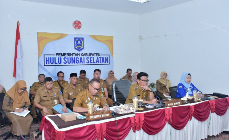 WAKIL BUPATI HULU SUNGAI SELATAN HADIRI RAPAT KOORDINASI PENCEGAHAN KORUPSI PBJ STRATEGIS MELALUI ZOOM MEETING