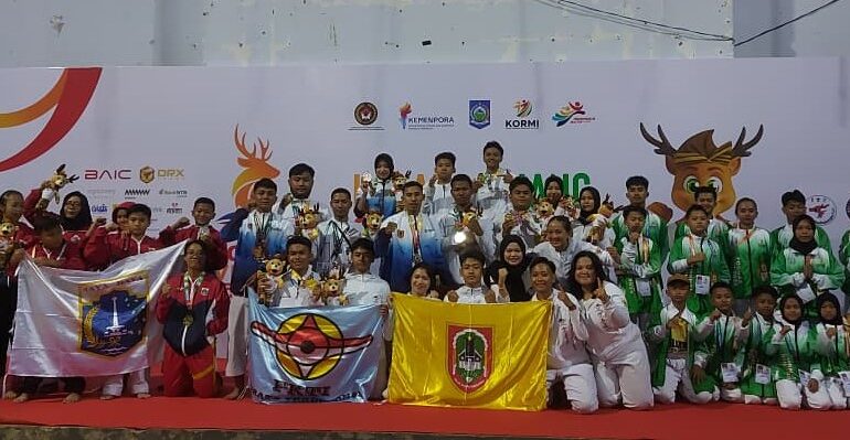 Bukti Berhasil Pembinaan, FKTI Kalsel Juara Umum dengan 33 Medali