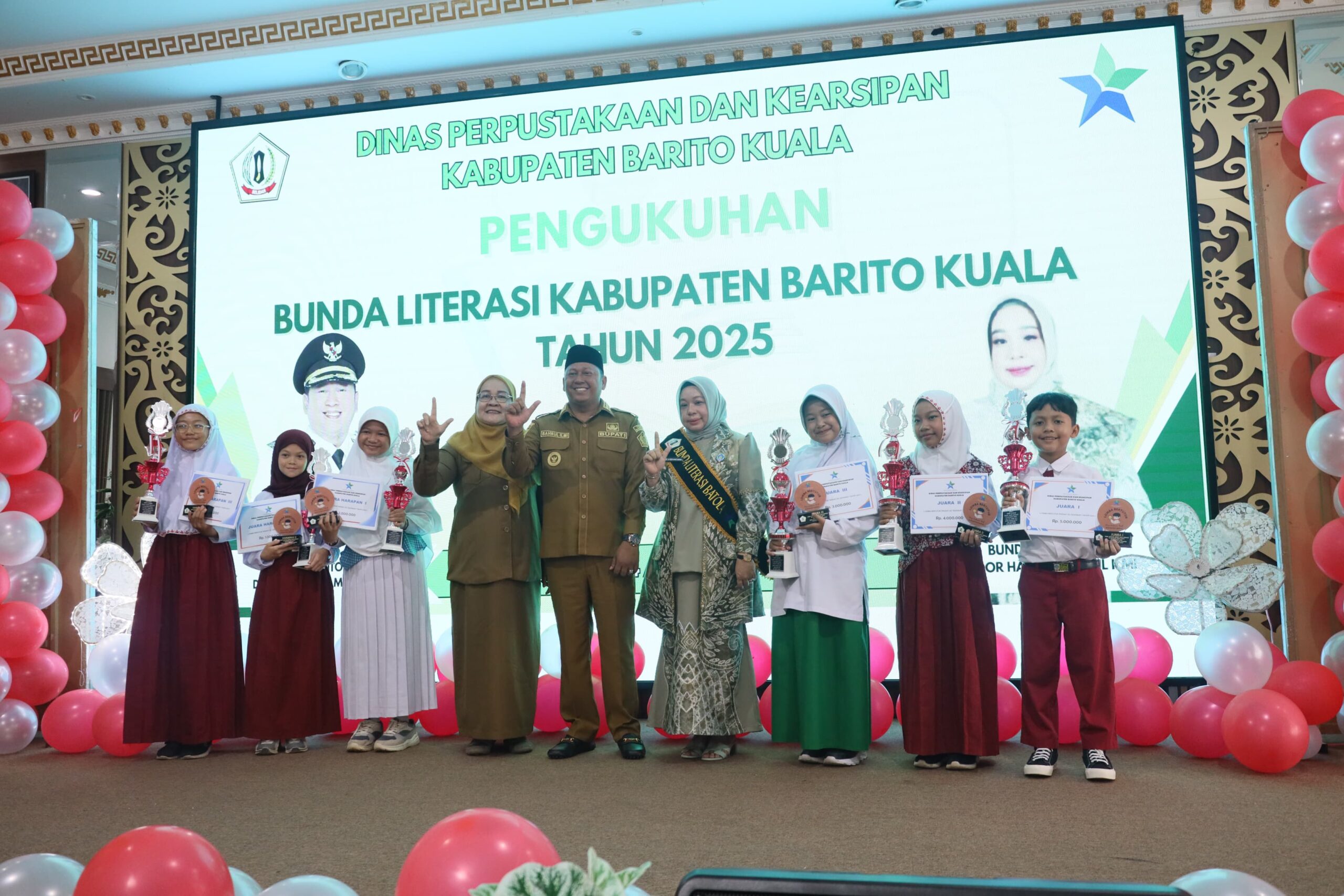 Bupati Barito Kuala Melantik Hj Noor Hayati sebagai Bunda Literasi