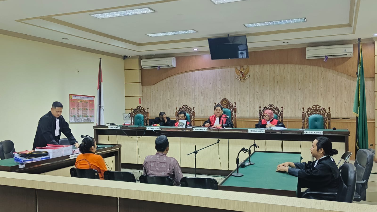 Terbukti Korupsi Rp9,2 Miliar, Dua Terdakwa Dituntut Berbeda