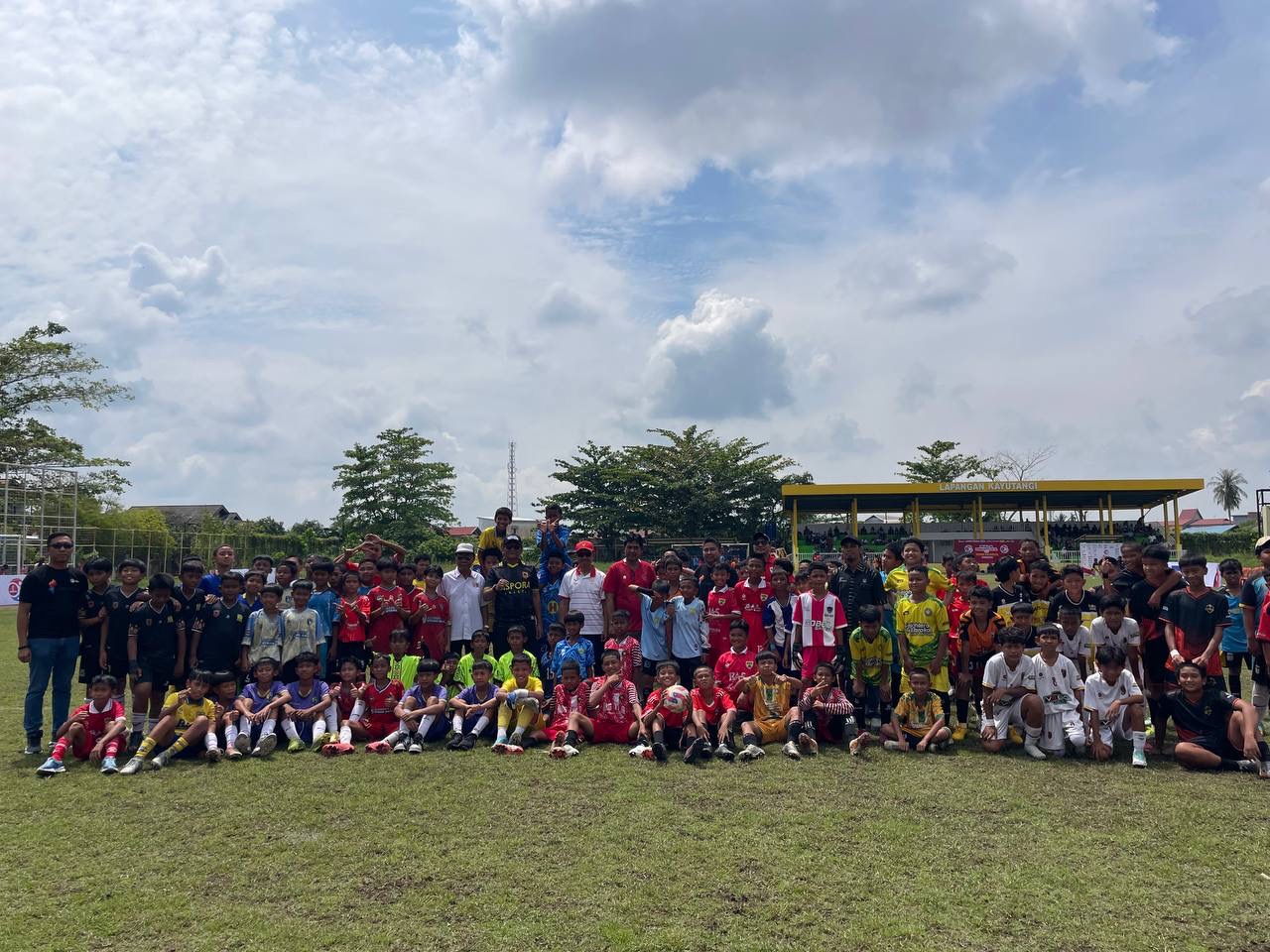 32 SSB dari Tiga Provinsi Berlaga di Piala Menpora 2025 Regional Banjarmasin