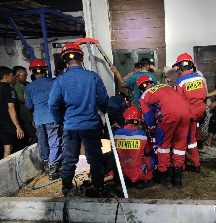 Diduga Kehabisan Oksigen, Pria 30 Tahun Warga Martapura Tewas di Sumur Sedalam 12 Meter