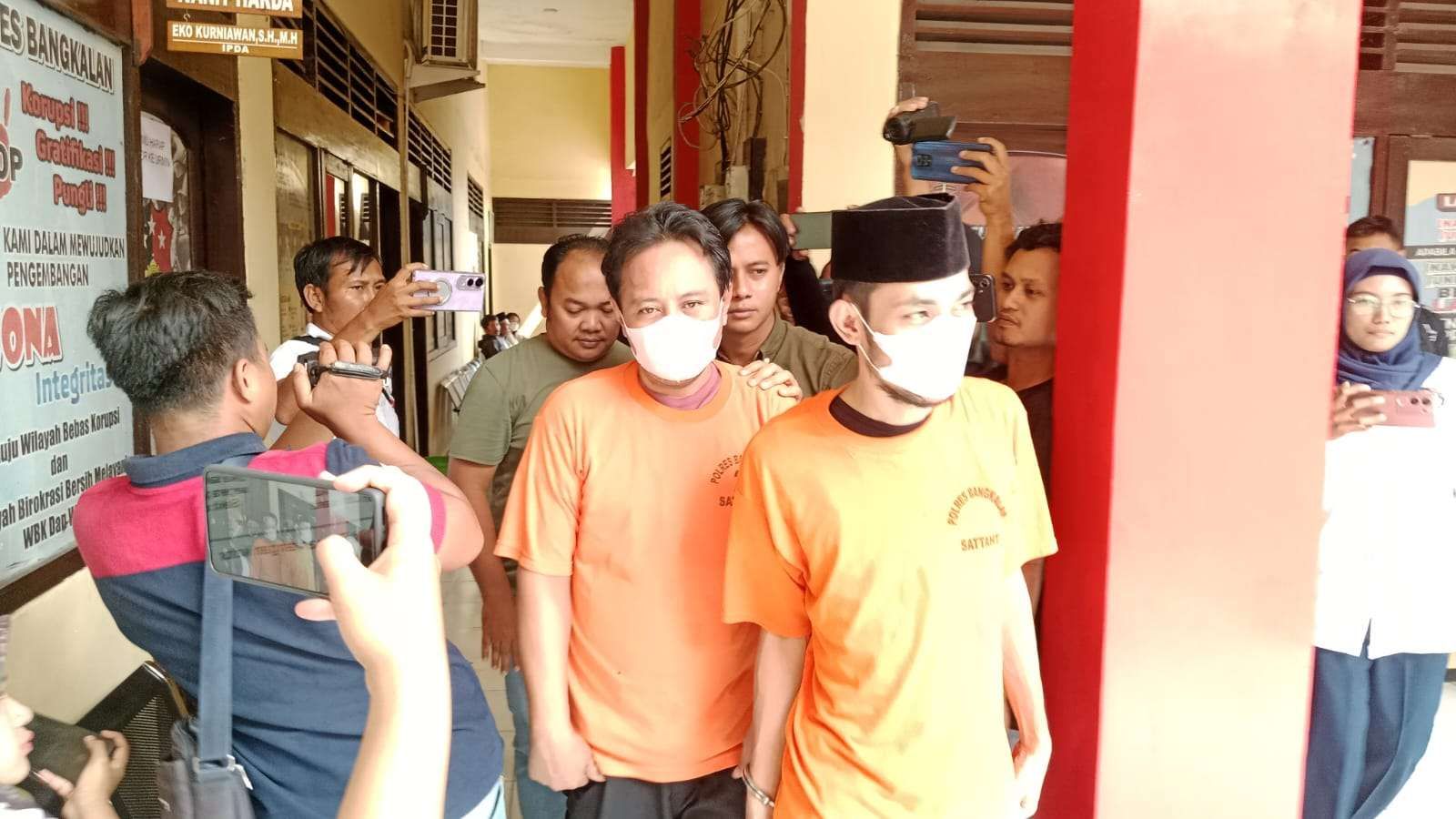Dua Oknum Pegawai Kecamatan Diberhentikan Sementara terkait Kasus Narkoba