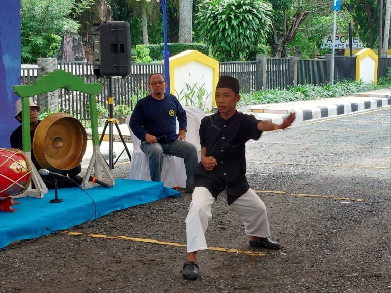Disdikbud Kalsel Tampilkan Seni Kuntau di Museum Lambung Mangkurat