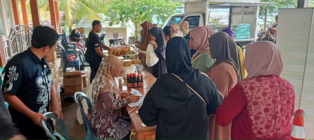 Pemkab HSS Kendalikan Inflasi Lewat Pasar Murah Menjelang Ramadan