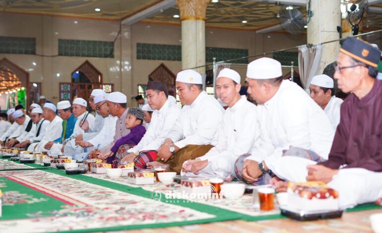 PEMKAB HULU SUNGAI SELATAN GELAR SAFARI RAMADHAN 1446 H DI MASJID AGUNG TAQWA KANDANGAN