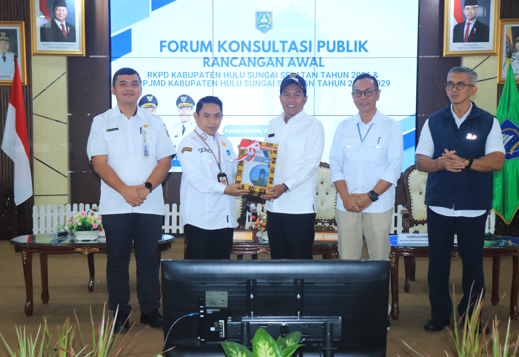 AWALI PENYUSUNAN RKPD 2026 & RPJMD 5 TAHUN MENDATANG, BAPPELITBANGDA HSS BUKA FORUM KONSULTASI PUBLIK