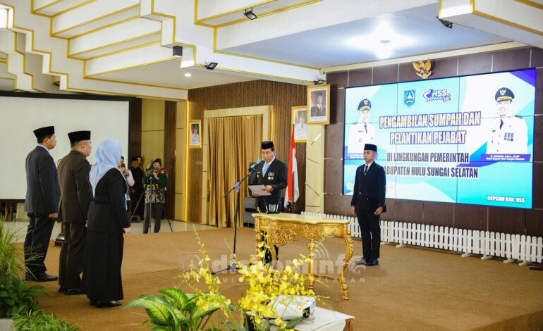 BUPATI HSS LANTIK DAN KUKUHKAN 3 PEJABAT PIMPINAN TINGGI PRATAMA UNTUK PERKUAT KINERJA PEMERINTAHAN