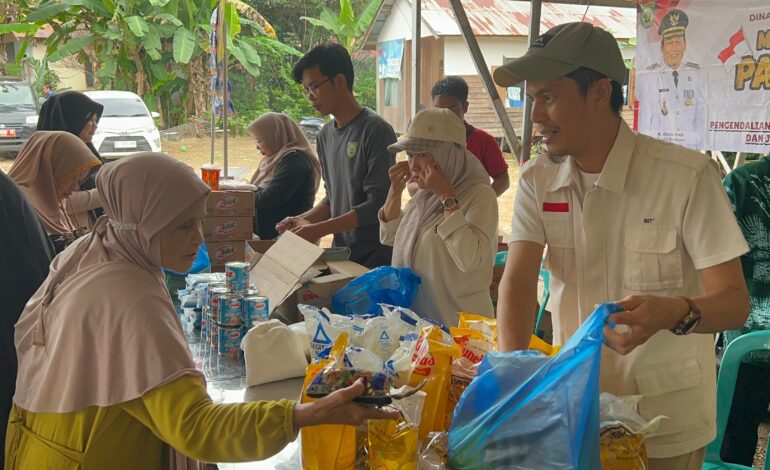 Pasar Murah Disperindag Balangan di Desa Jungkal Diserbu Warga, Harga Sembako Lebih Terjangkau