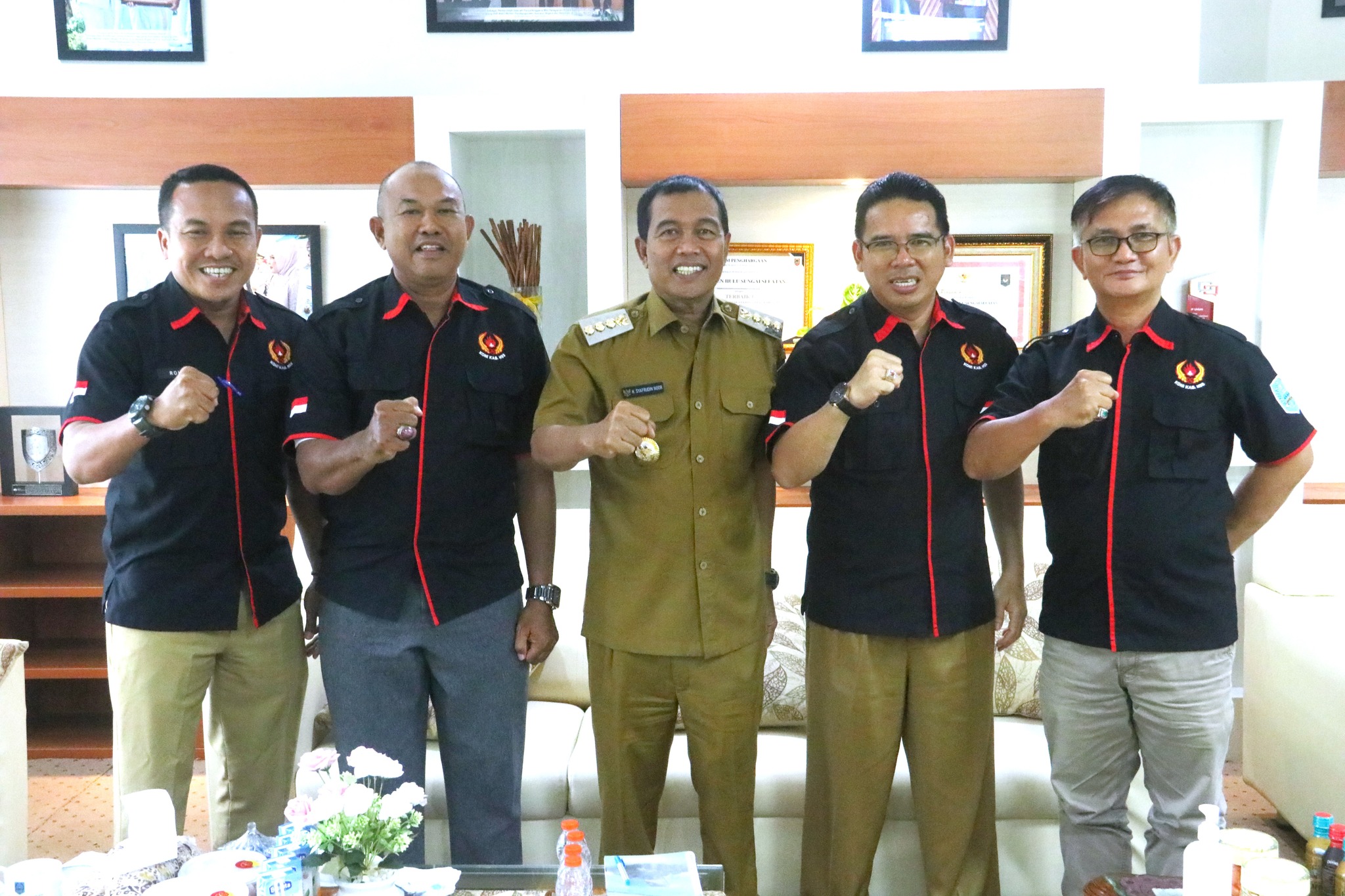 KONI HSS AUDIENSI DENGAN BUPATI, LAPORKAN KESIAPAN PORPROV HINGGA RENCANA MUSREKAB