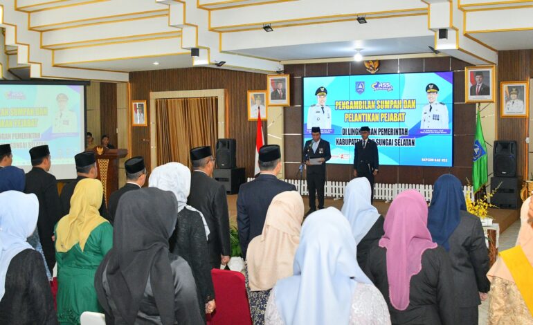 Bupati HSS Lantik Sejumlah Pejabat Pimpinan Tinggi Pratama, Tekankan Integritas dan Dedikasi