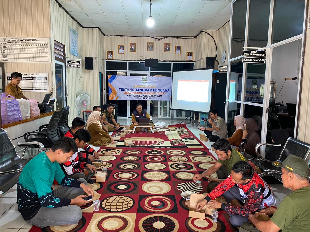 Bangun Kesadaran Bencana, BPBD Balangan Gelar Sosialisasi dan Simulasi di Baruh Bahinu Luar