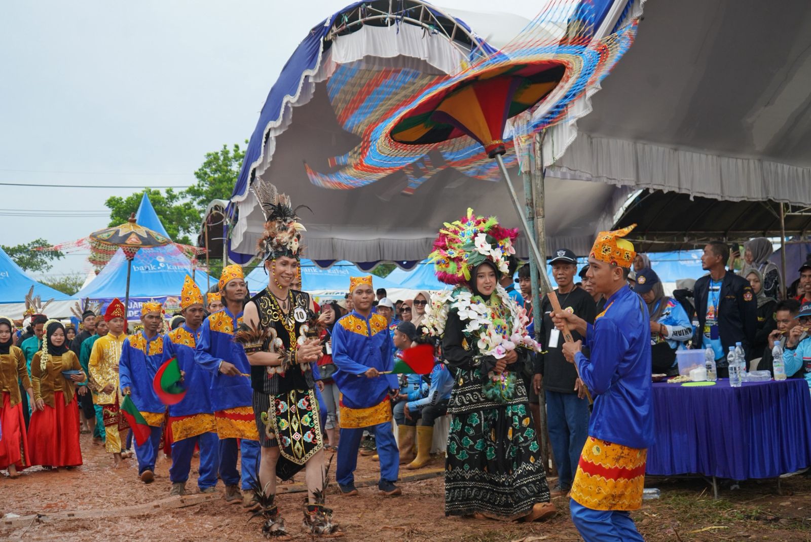 1.612 Anggota Karang Taruna Balangan Ikuti Kemah Karya Bakti Wisata ke-36 di Banjarmasin