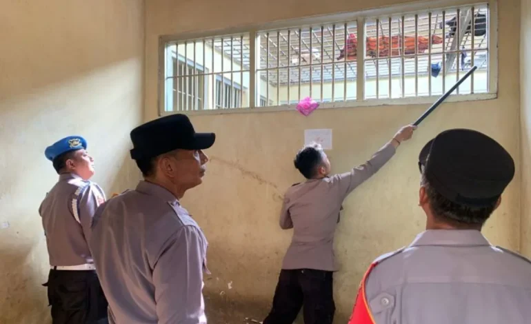 Polres Tabalong Pengecekan Ruang Tahanan
