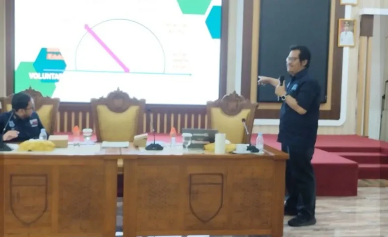 Pelaku Usaha di Tabalong Ukuti Sosialisasi Sanksi LH