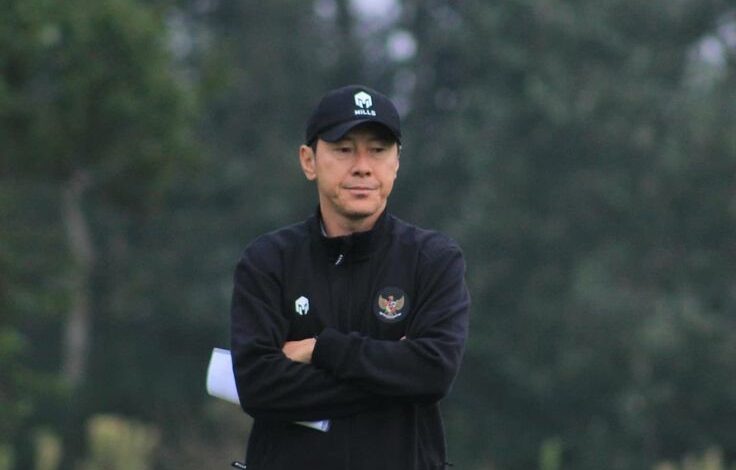 BREAKING! Patrick Kluivert Resmi Dipecat, Shin Tae-yong Siap Balik ke Indonesia?
