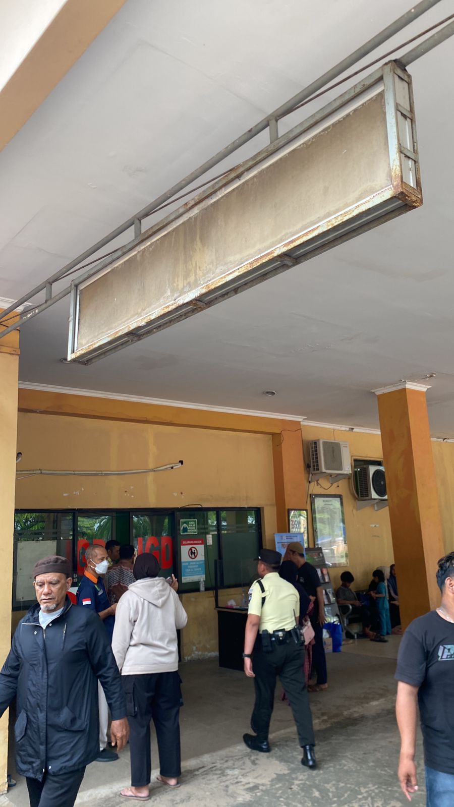 Belasan Siswa Sekolah Islam Terpadu Assalam Martapura Diduga Keracunan MBG