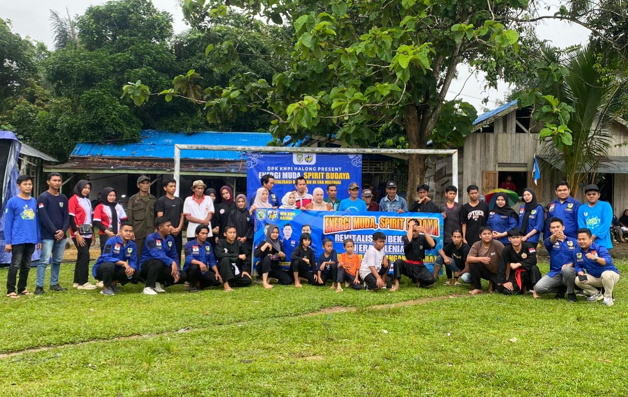Semangat Pelestarian Budaya, KNPI Halong Gelorakan Revitalisasi Bakuntau di Padang Raya