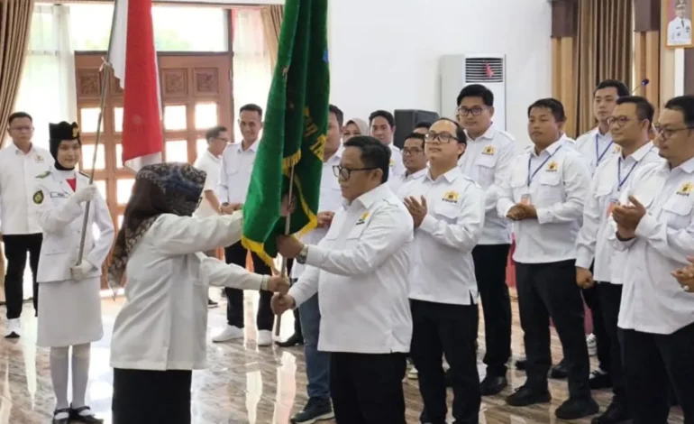 Dikukuhkan Ketua Kadin, Pesan Bupati Tabalong Majukan Dunia Usaha di “Bumi Saraba Kawa”