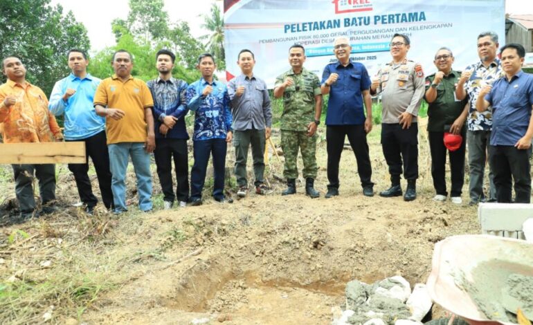 Peletakkan Batu Pertama Gerai Koperasi Merah Putih di HSU