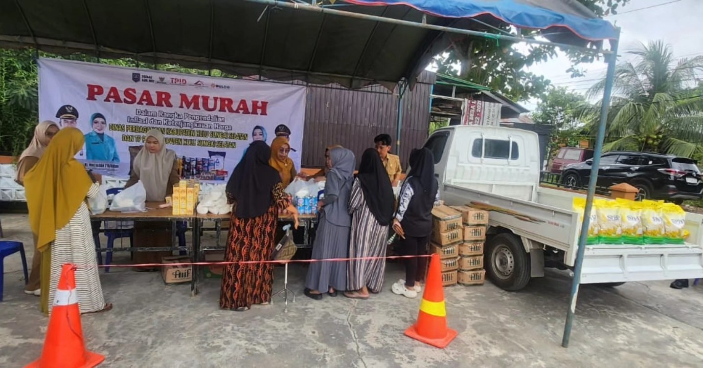 Pasar Murah Pemkab HSS Diserbu Warga, Gas dan Beras Murah Jadi Rebutan