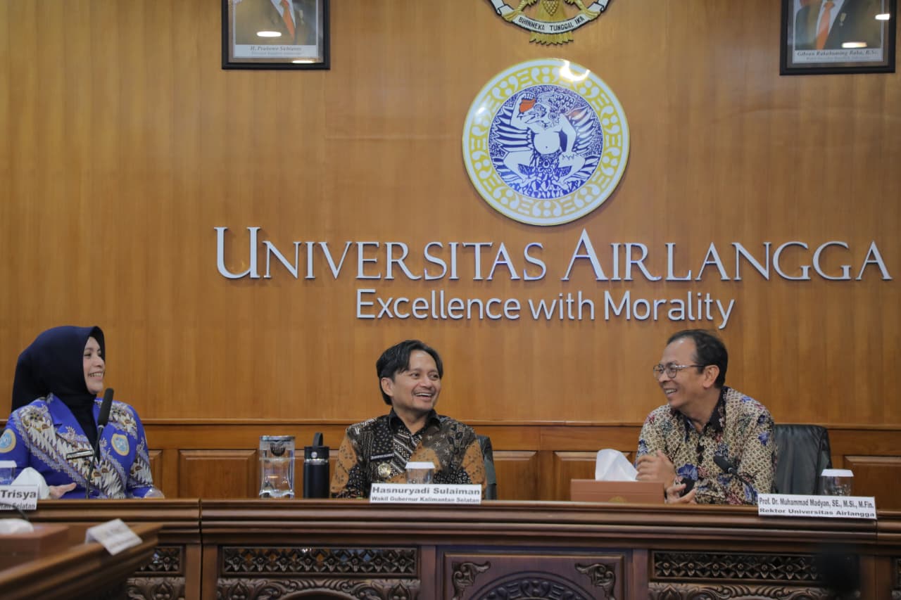 Wagub Kalsel dan Ketua IKA UNAIR Kalsel Perkuat Kolaborasi ke Rektor UNAIR