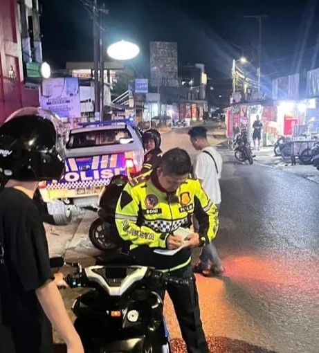Patroli Malam Satlantas Polresta Banjarmasin Amankan Lima Motor