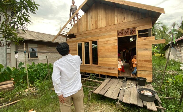 Perjuangan Legislator Muda Wahyu Akbar Kawal Bedah Rumah di Tatah Makmur Berbuah Manis