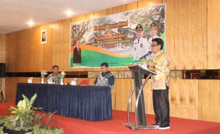 Wakil Bupati HSS Buka FGD SPM dan Pelatihan Batas Kewilayahan di Banjarbaru