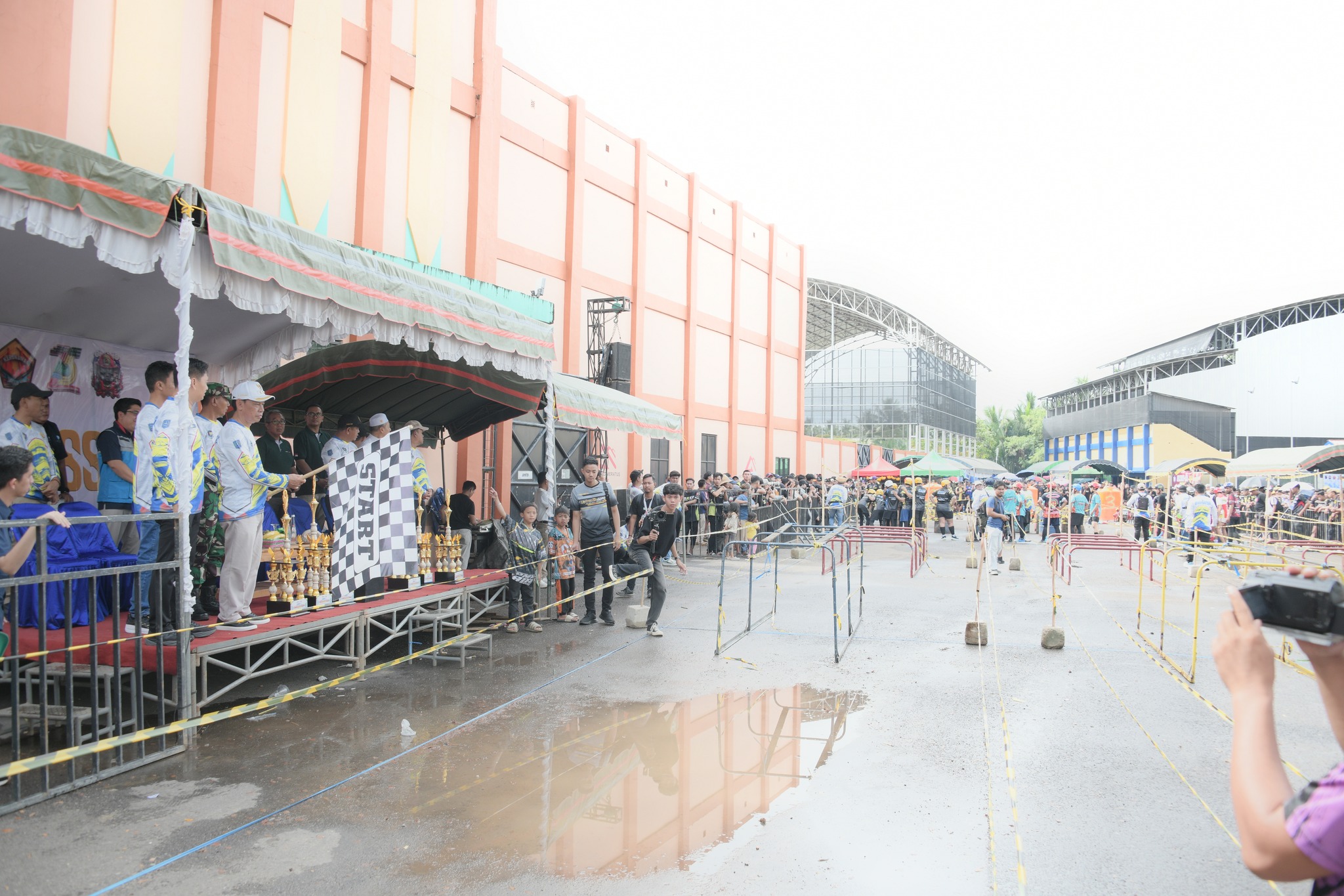 Wabup HSS Buka Lomba Ketangkasan Pemadam Kebakaran Bupati HSS Cup 2025